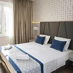 Hotel Fiesa Hotel 3*