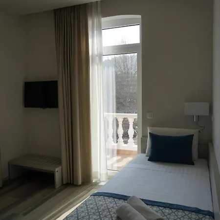 Otel Fiesa
