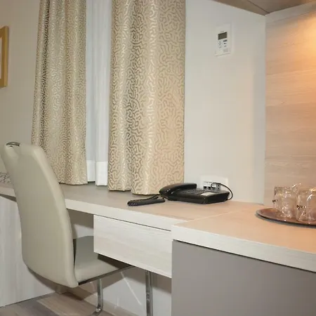 Hotel Hotel Fiesa 3*