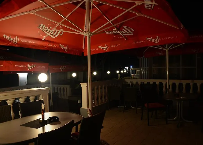 Hotel Fiesa Ξενοδοχείο