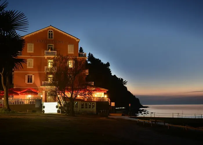 Hotel Fiesa Ξενοδοχείο Πιράν