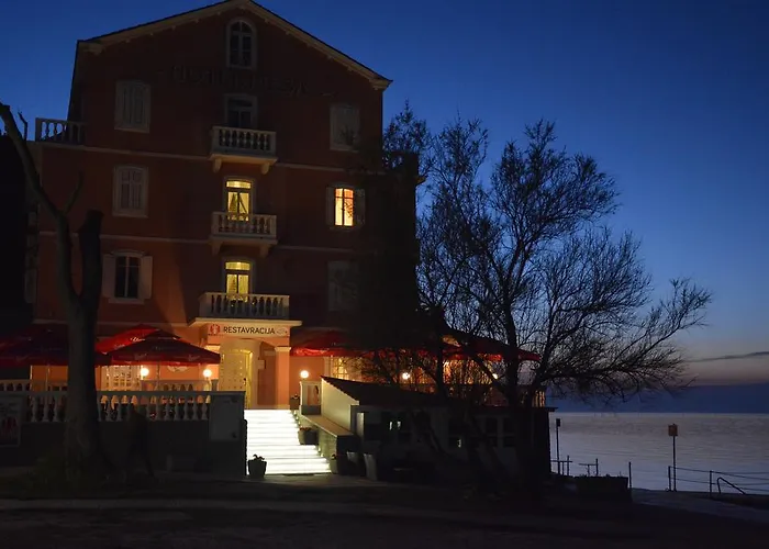 Hotel Fiesa Πιράν