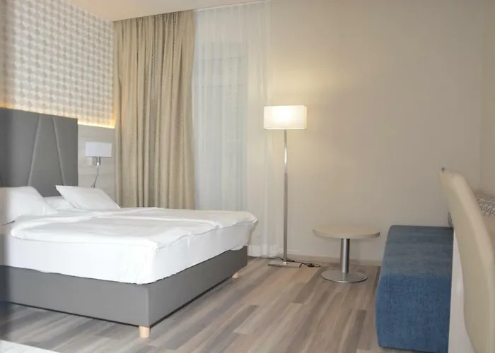 Hotel Fiesa Hotel 3*