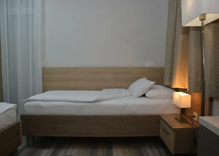 Hotel Fiesa Ξενοδοχείο